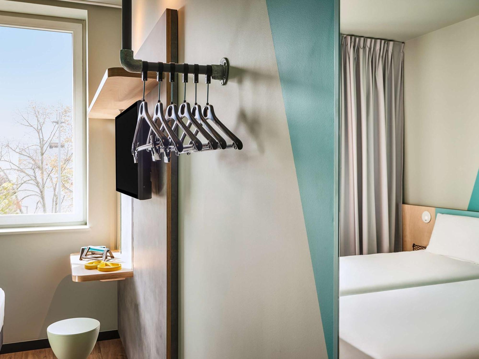 Ibis Budget Nantes Luce - Renove Hotel 2*